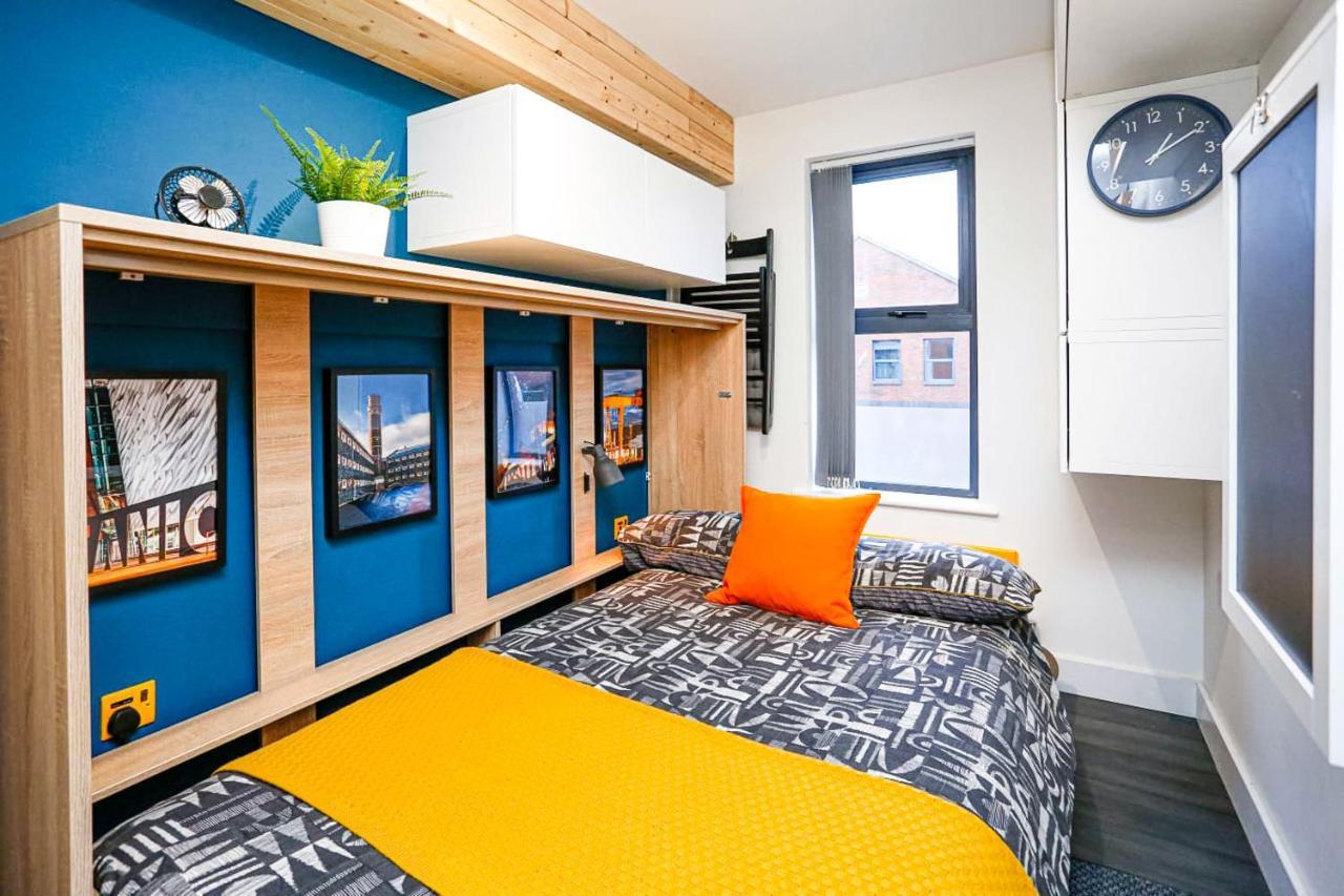 Funky City Apartment - Secure Parking - Wifi - Sleeps 6 - No Parties 벨파스트 외부 사진